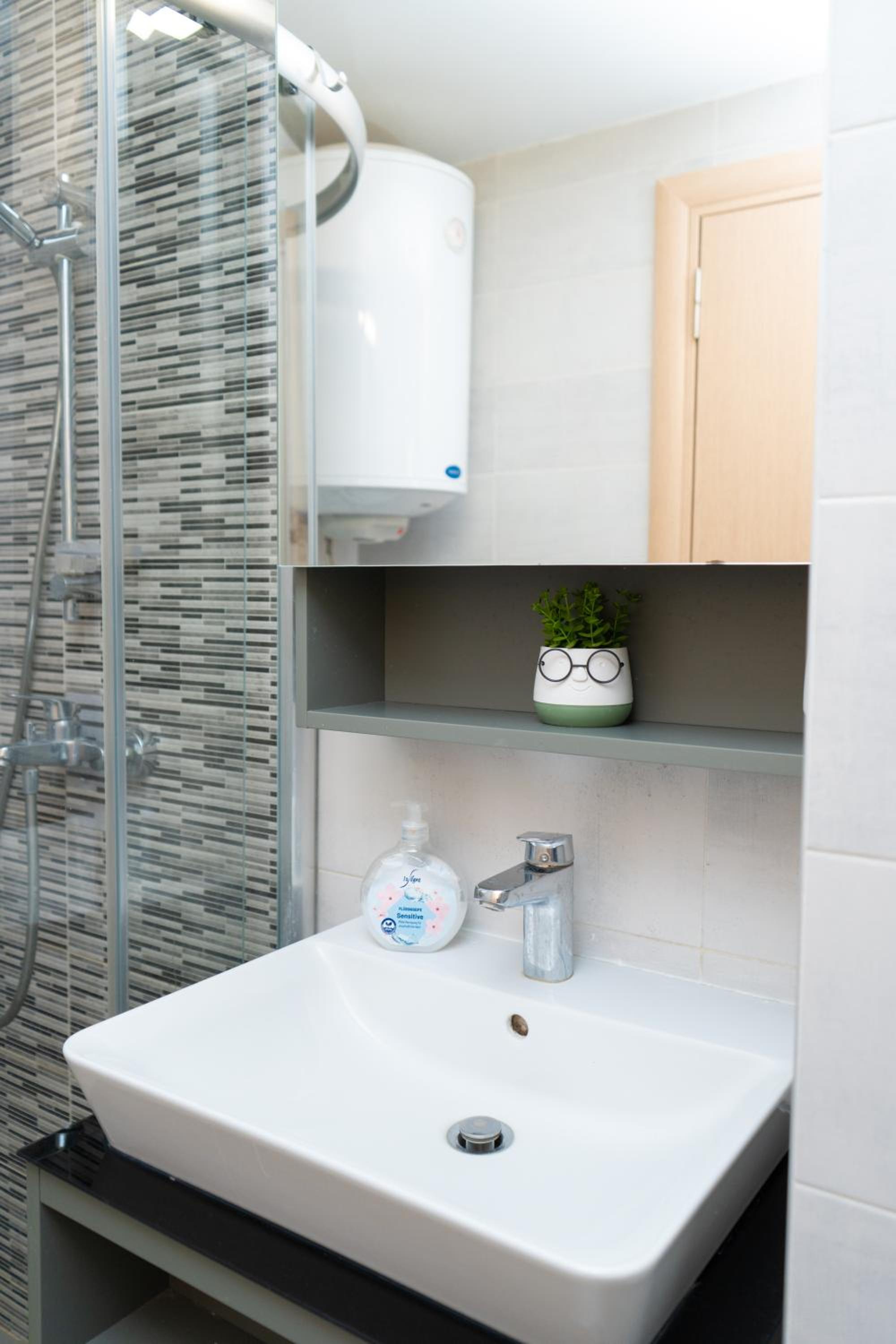 Unity Luxury Apartment - Skopje view 4