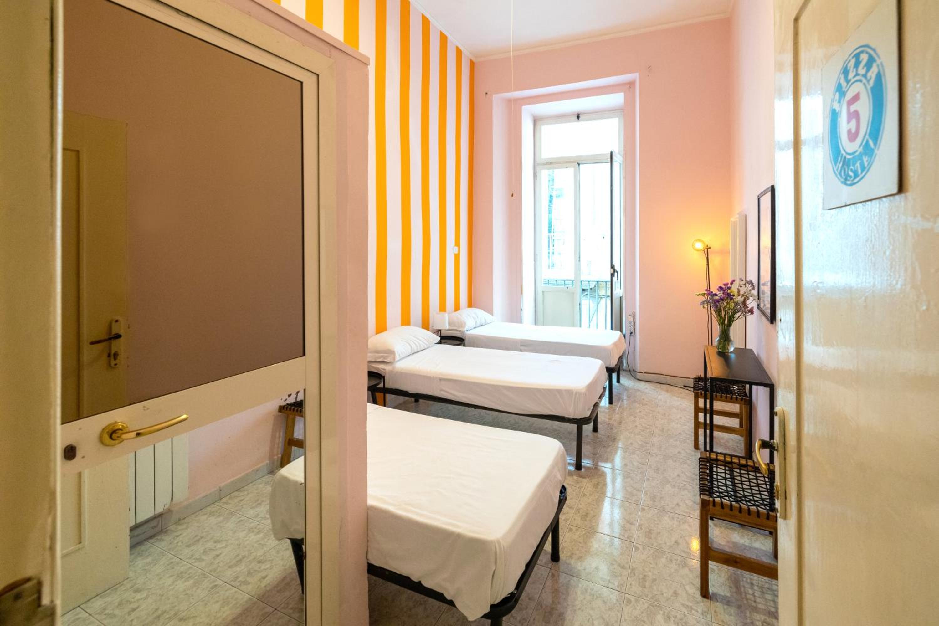 Naples Pizza Hostel
