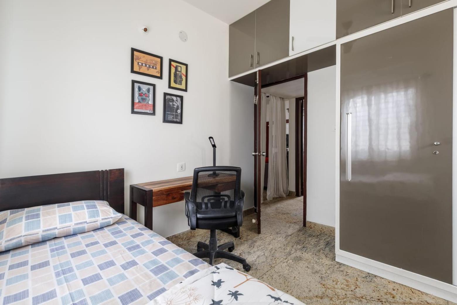 Stylish AC Home close to Brigade Sheraton-IISC-NU Hospital