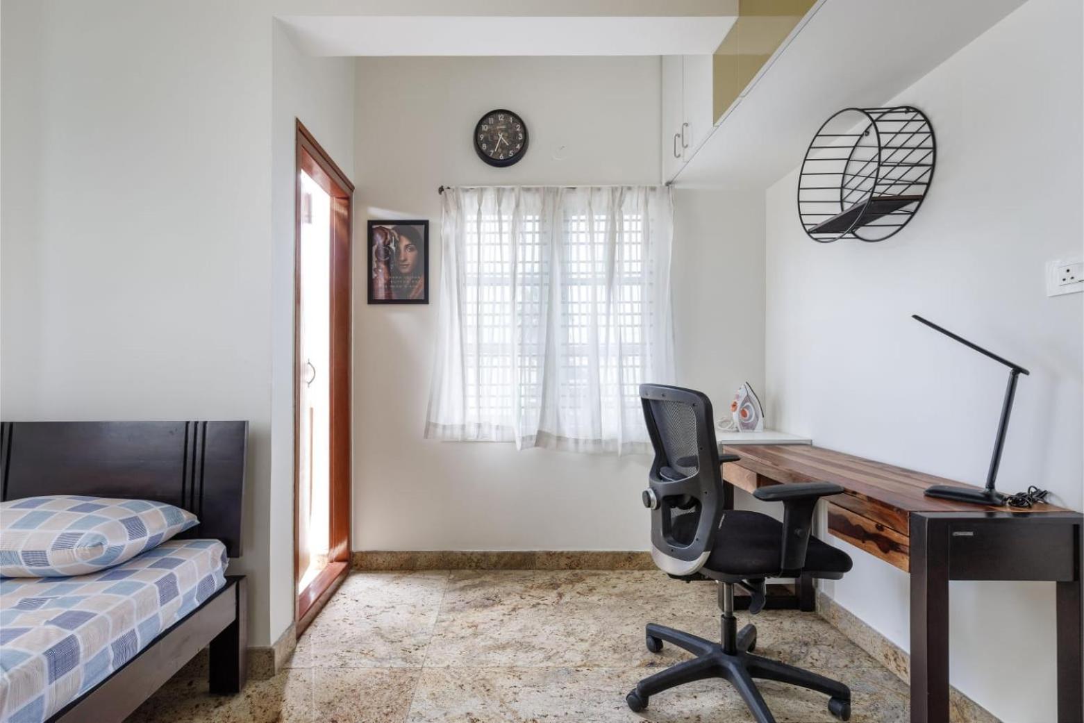 Stylish AC Home close to Brigade Sheraton-IISC-NU Hospital