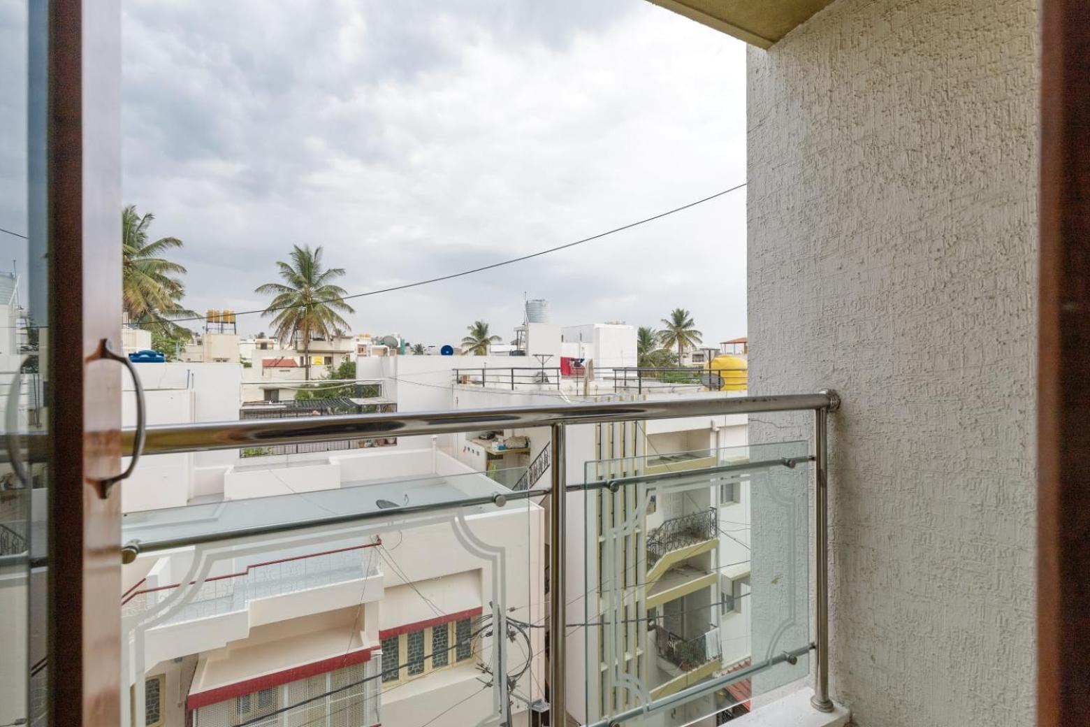 Stylish AC Home close to Brigade Sheraton-IISC-NU Hospital