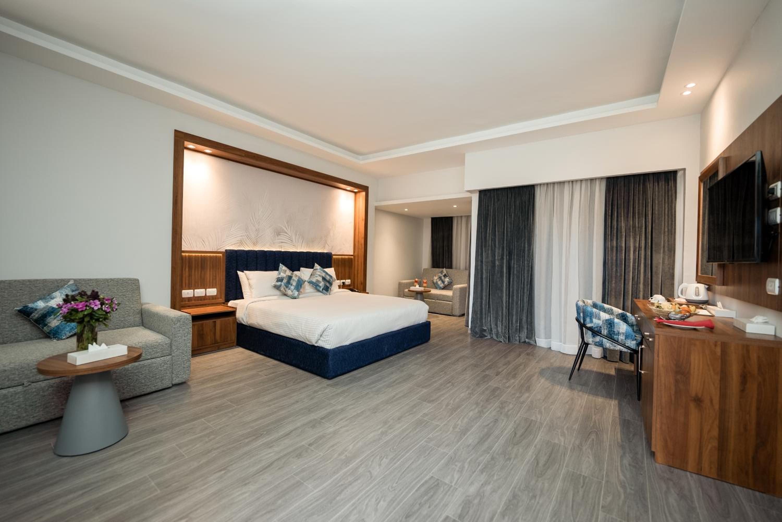 Golden Beach Resort