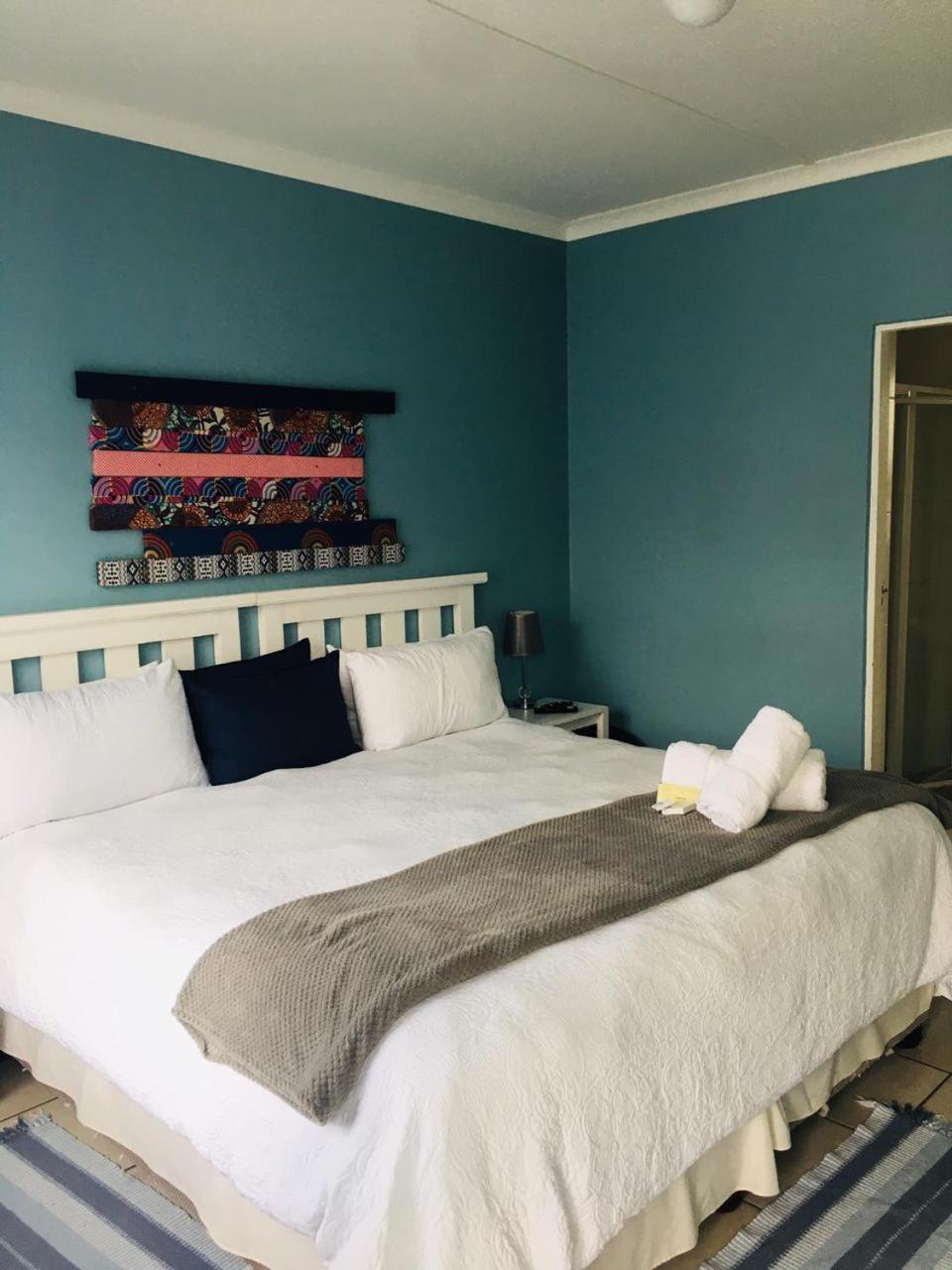 Buxton lodge Guesthouse
