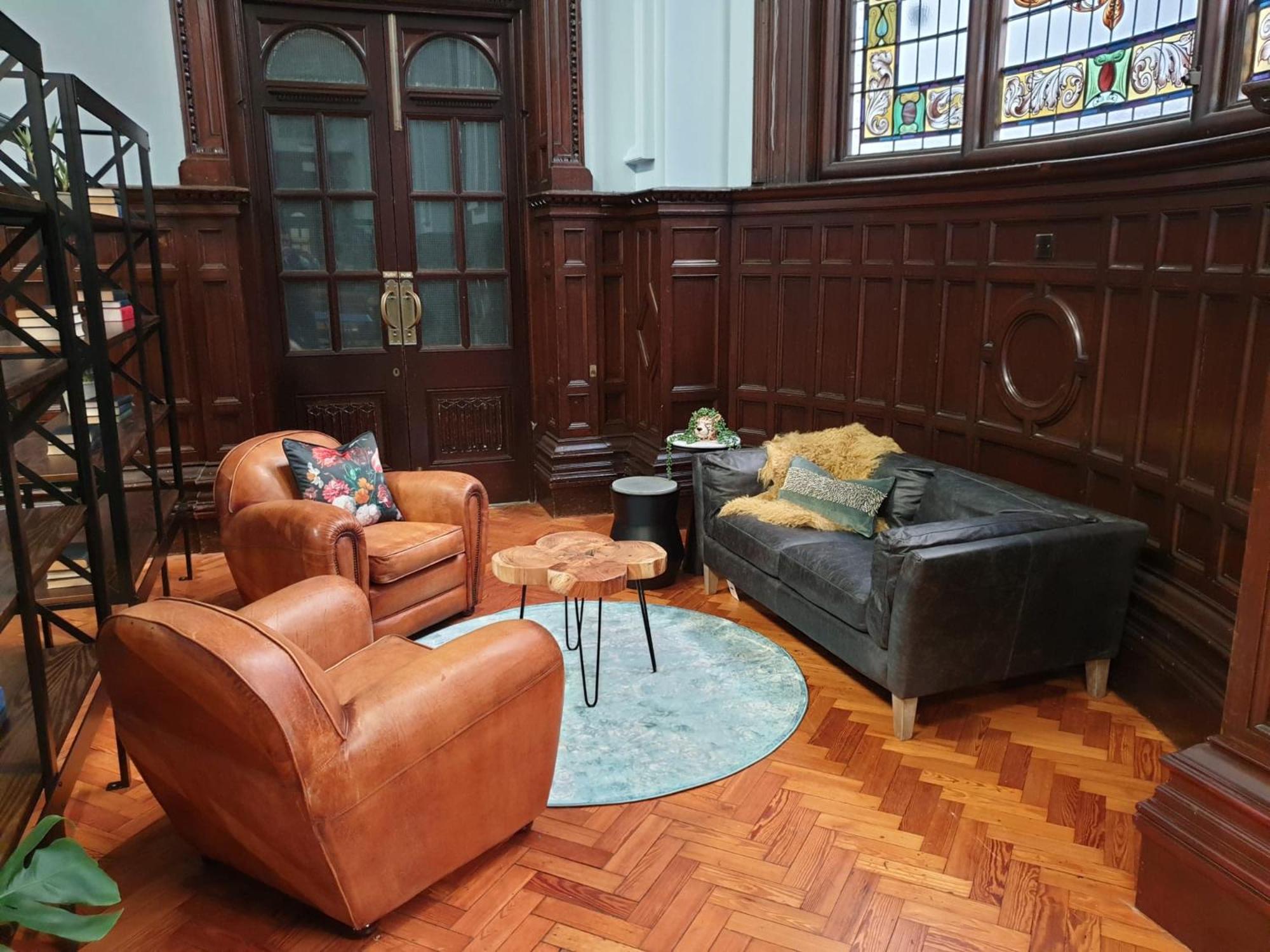 For Students Only Student Roost John Bell House Belfast
