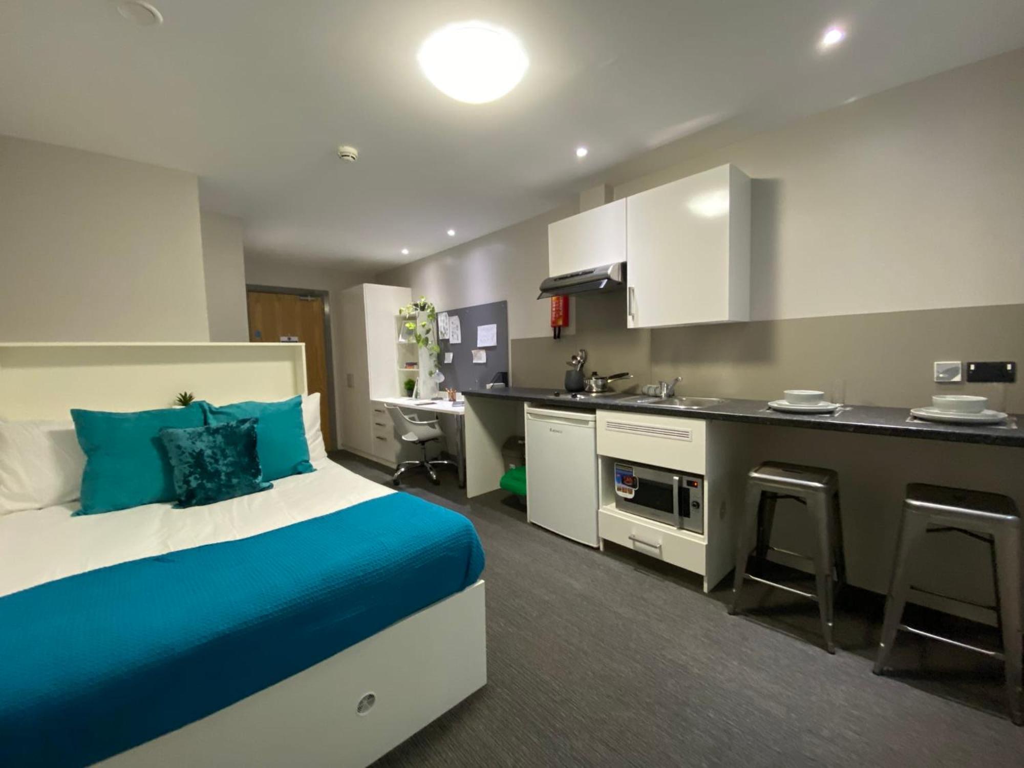 For Students Only Student Roost John Bell House Belfast