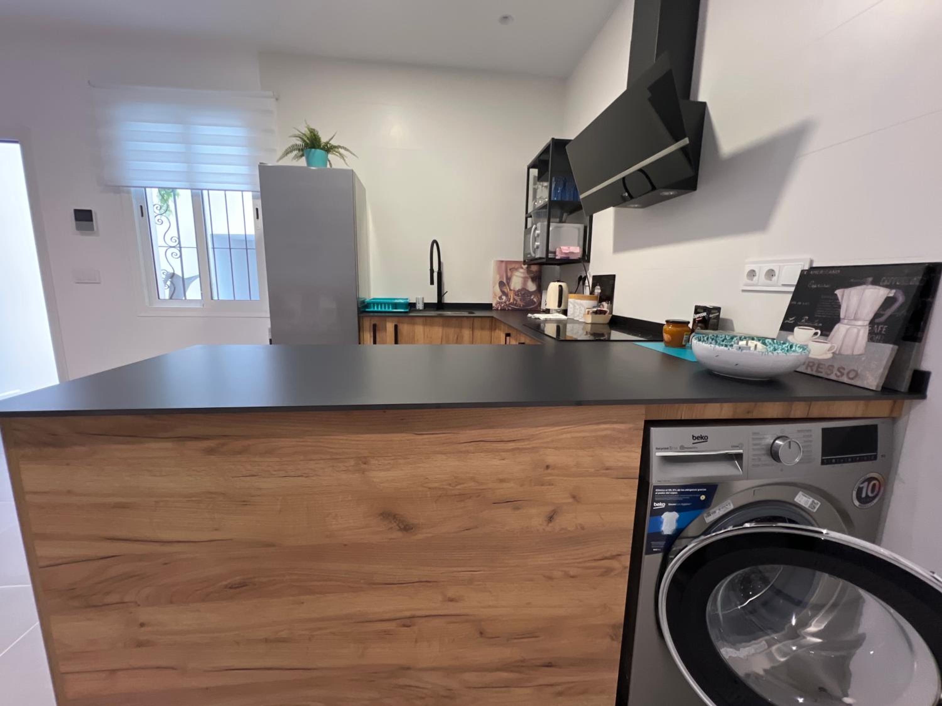 Cozy Apartment Malaga Center near Teatro Cervantes
