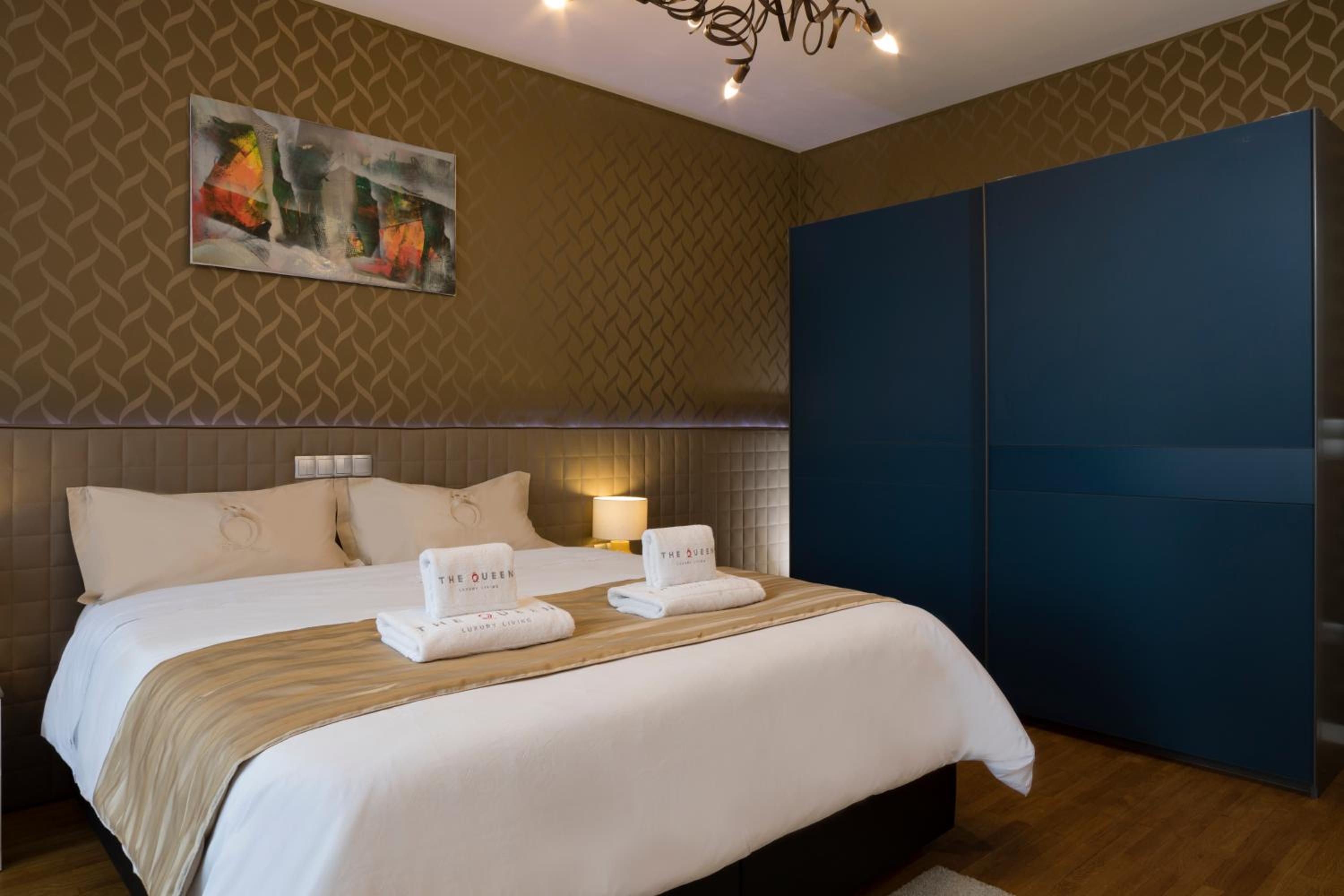 The Queen Luxury Apartments - Villa Liberty
