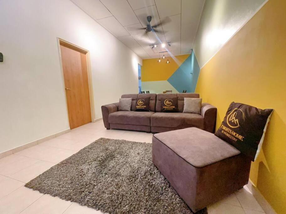 A19 Cozy Daya Homestay
