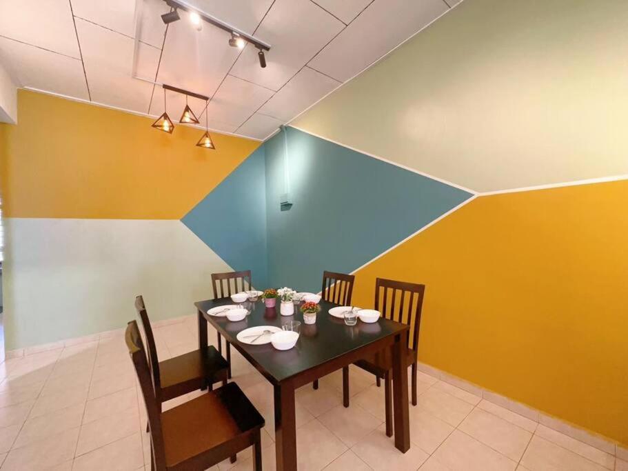A19 Cozy Daya Homestay