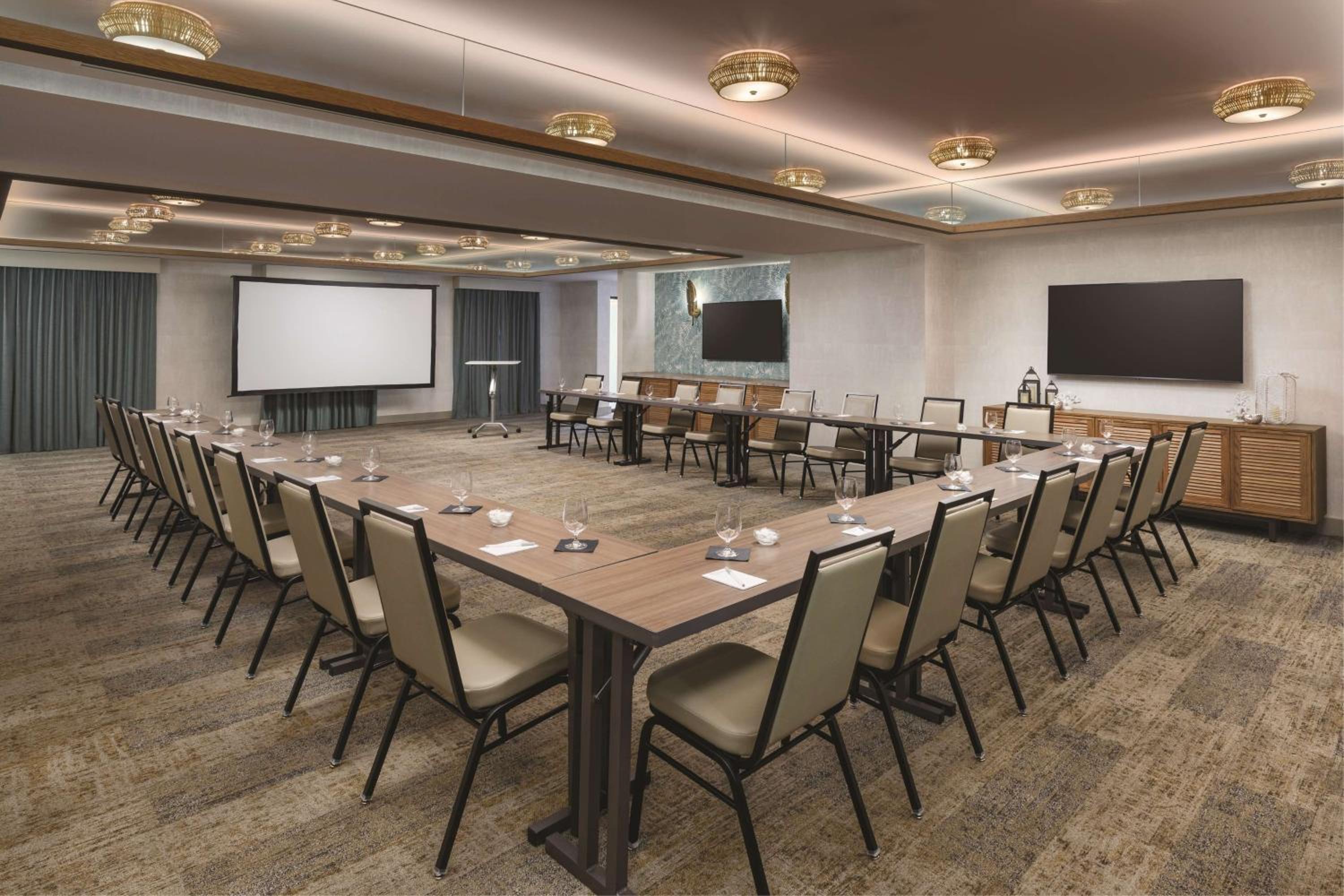 Hilton Garden Inn St. Pete Beach, FL - Property Image 30