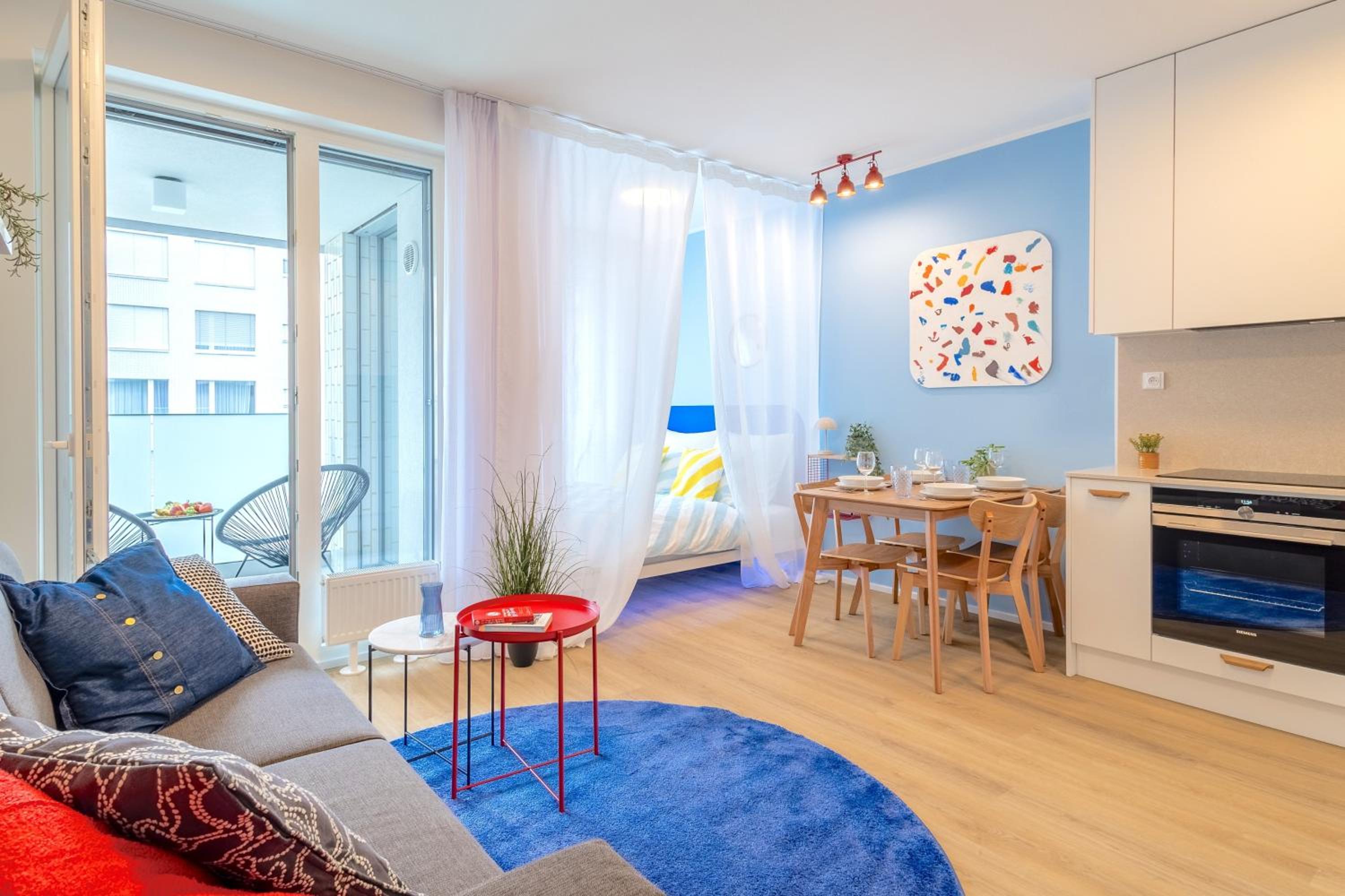 Colorful Apartment - Balcony, Free Parking, by Gravity Prague