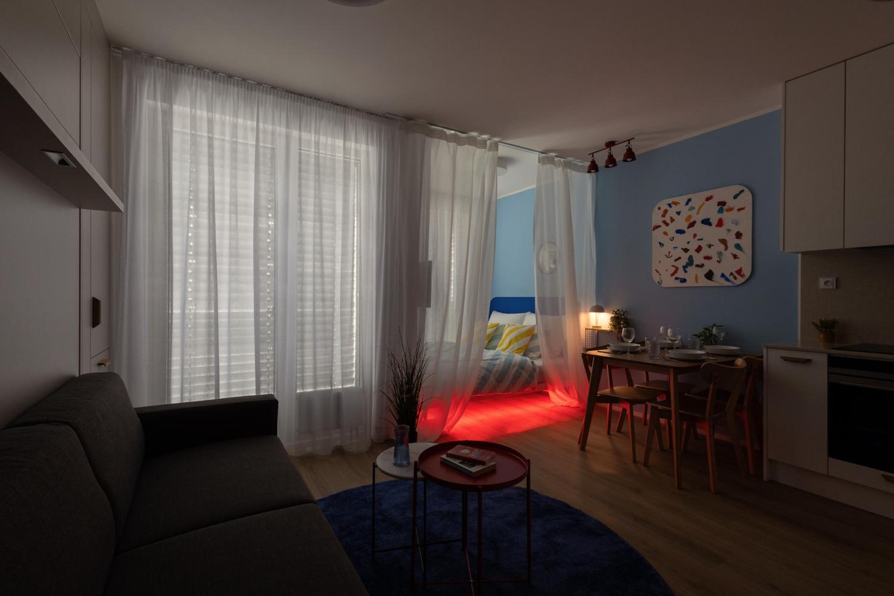 Colorful Apartment - Balcony, Free Parking, by Gravity Prague