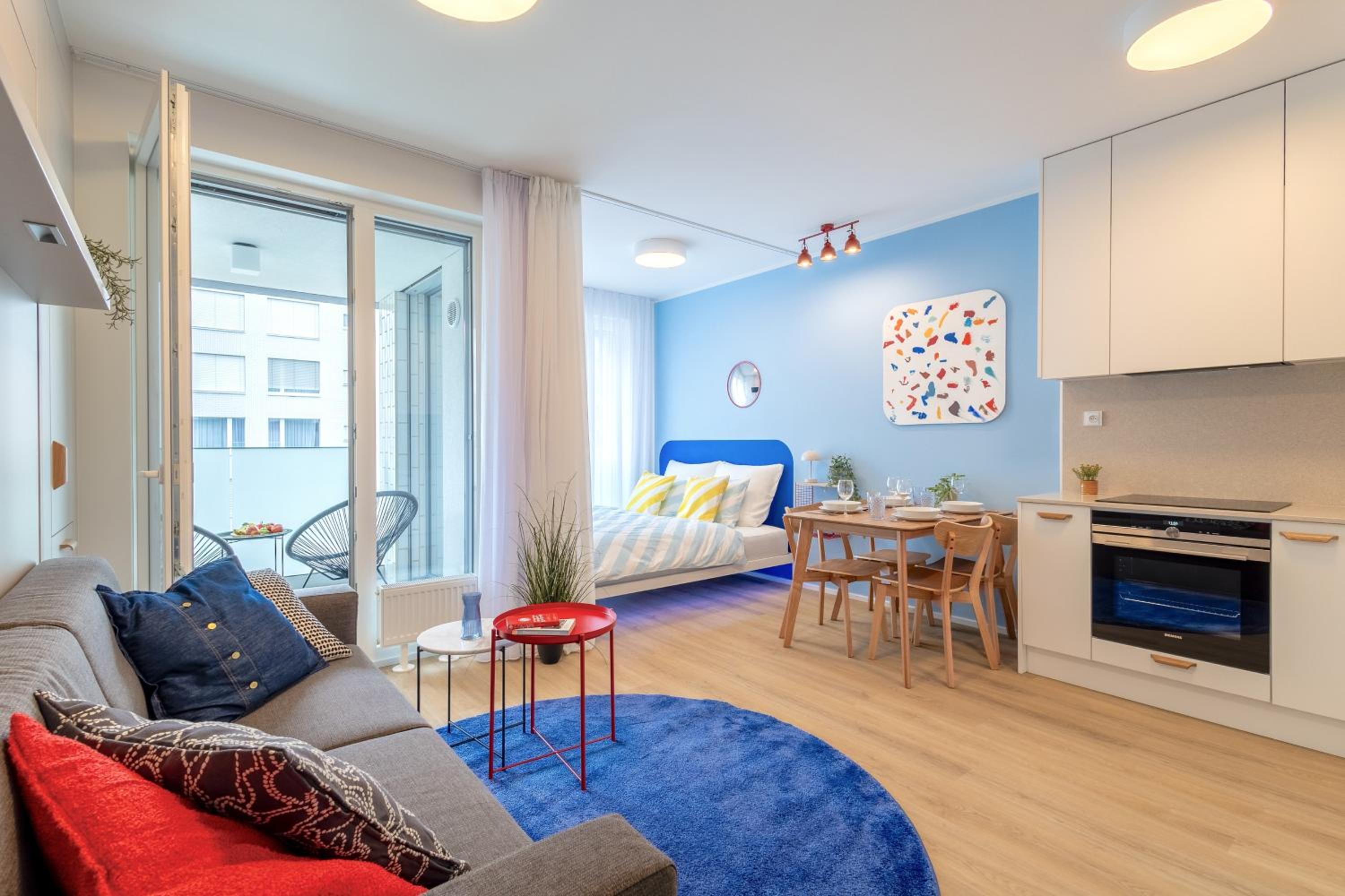 Colorful Apartment - Balcony, Free Parking, by Gravity Prague