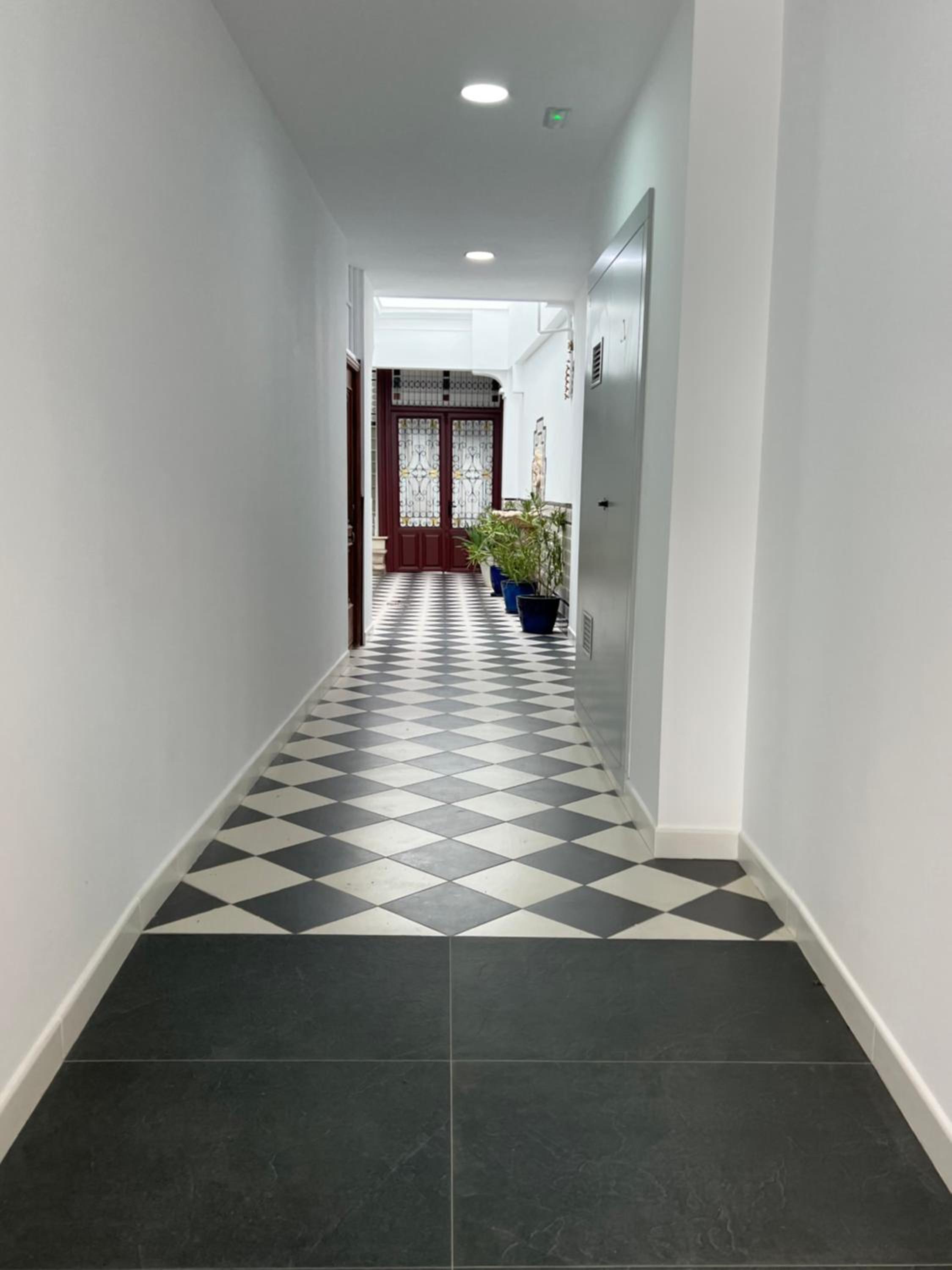 Cozy Apartment Malaga Center near Teatro Cervantes