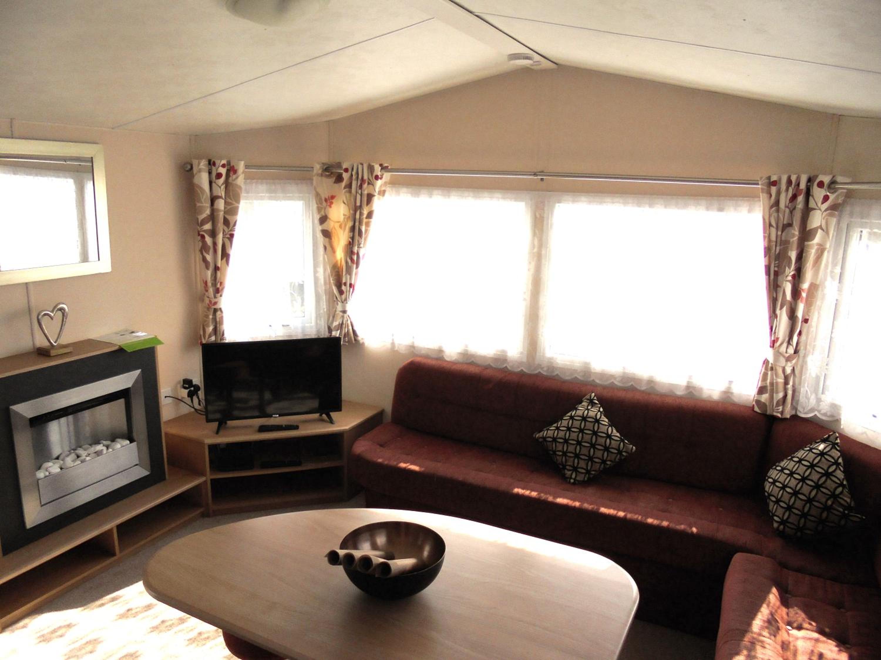 Seaview Ingoldmells Bromley 10 Berth 4 Bedrooms FREE WIFI view 5