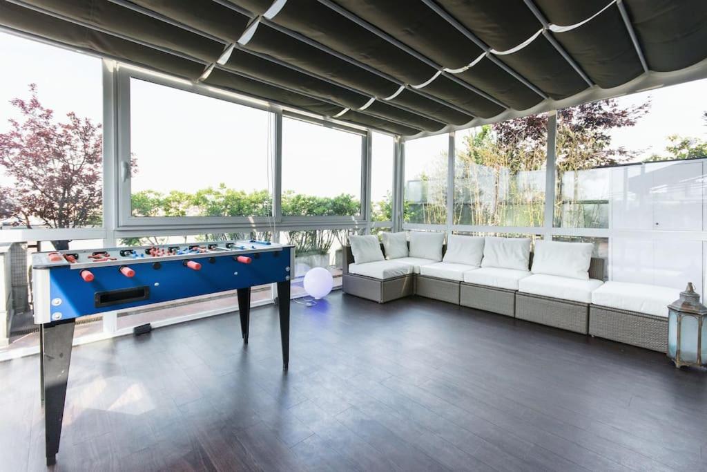 lounge