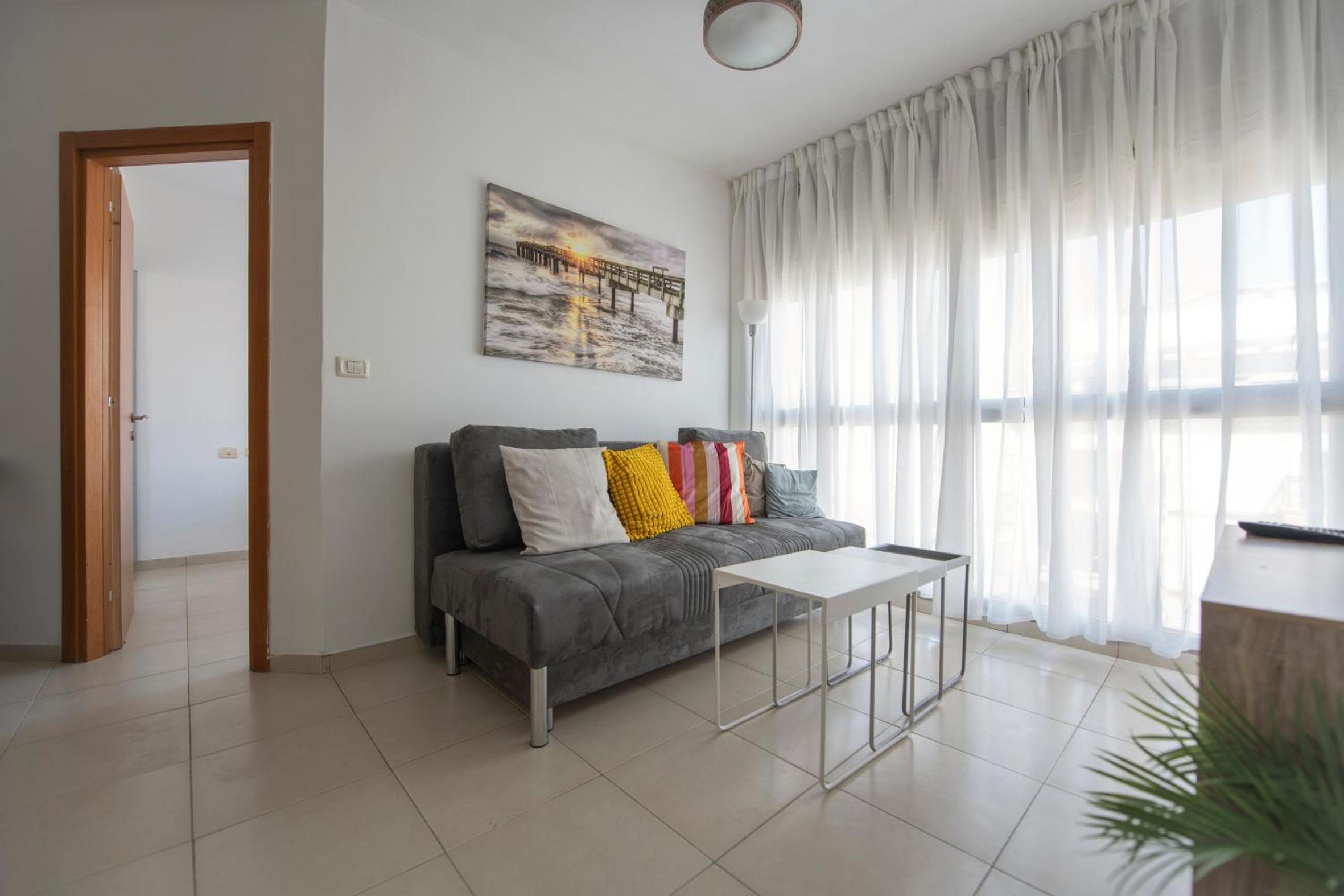 2BD and 2 Bath duplex on the Hilton beach with a shelter view 5