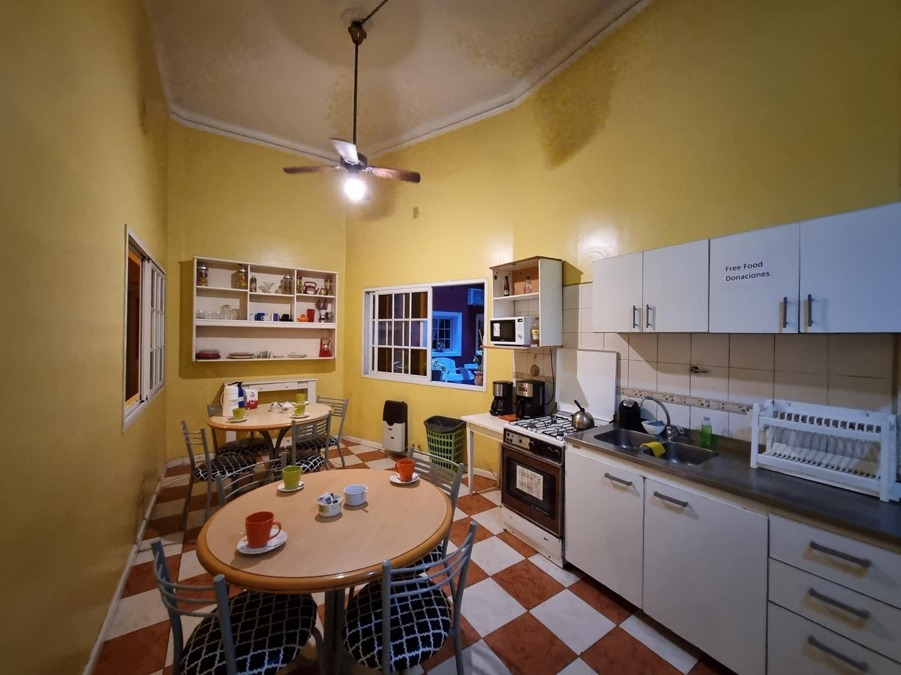 Hostel Estoril