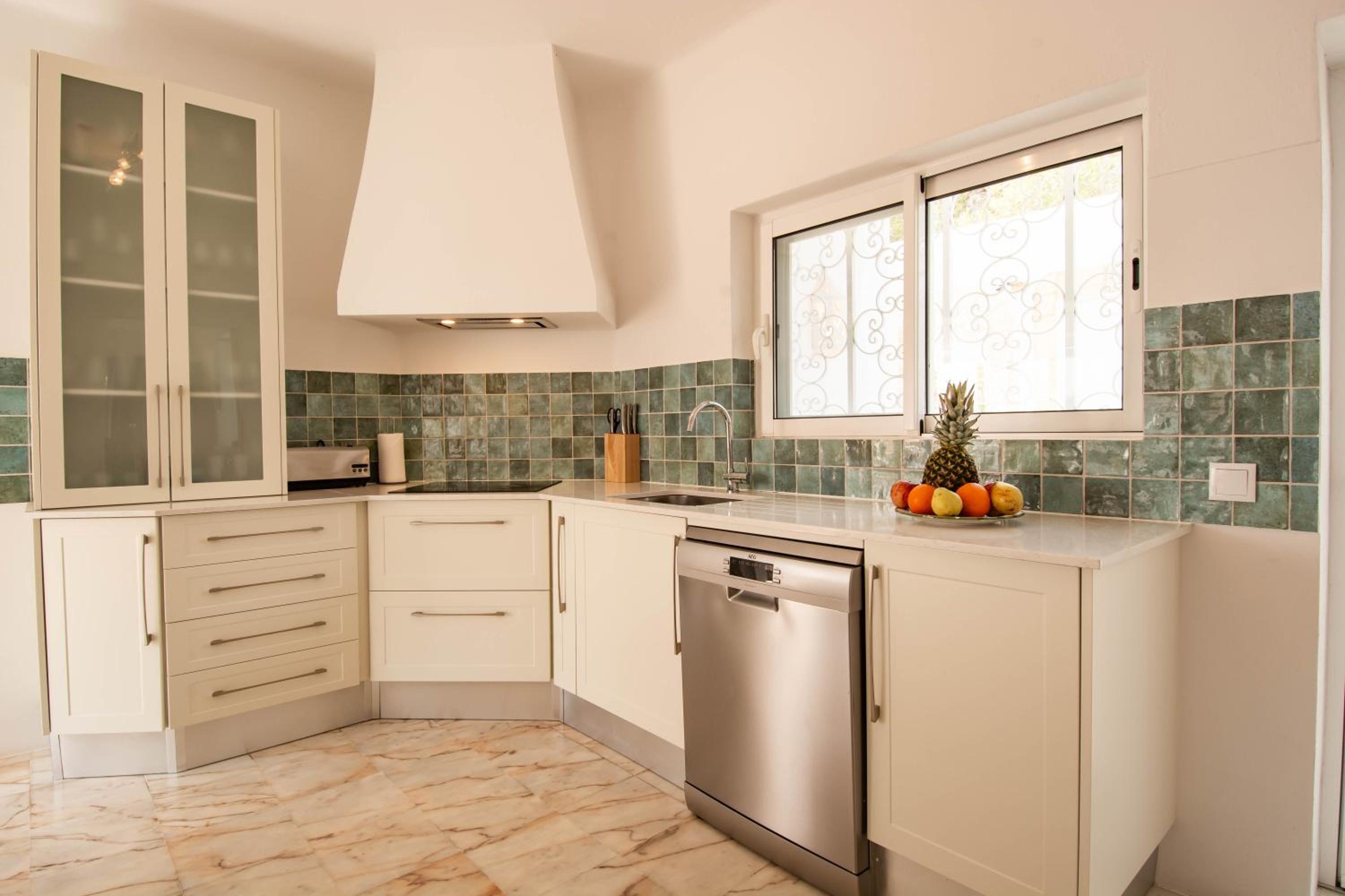 Carvoeiro Vacations - Casa Leao - Property Image 22