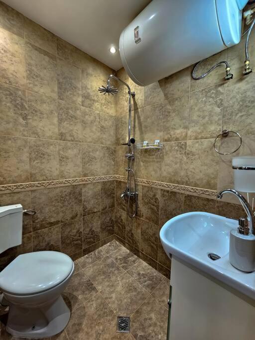Casa Rea - Comfortable Stay with Free Parking