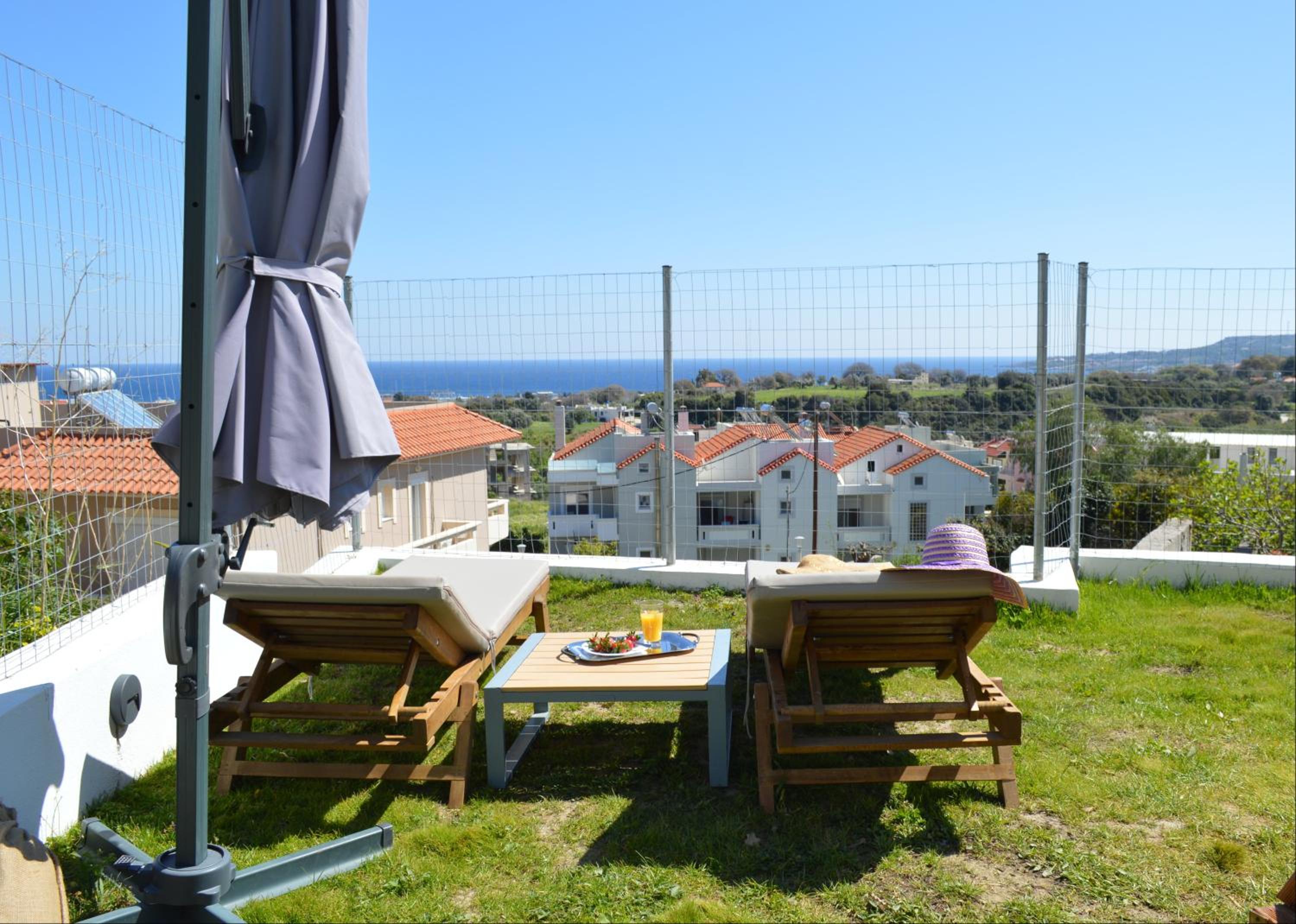 Sea View Sunrise Luxury Apartment photo 5