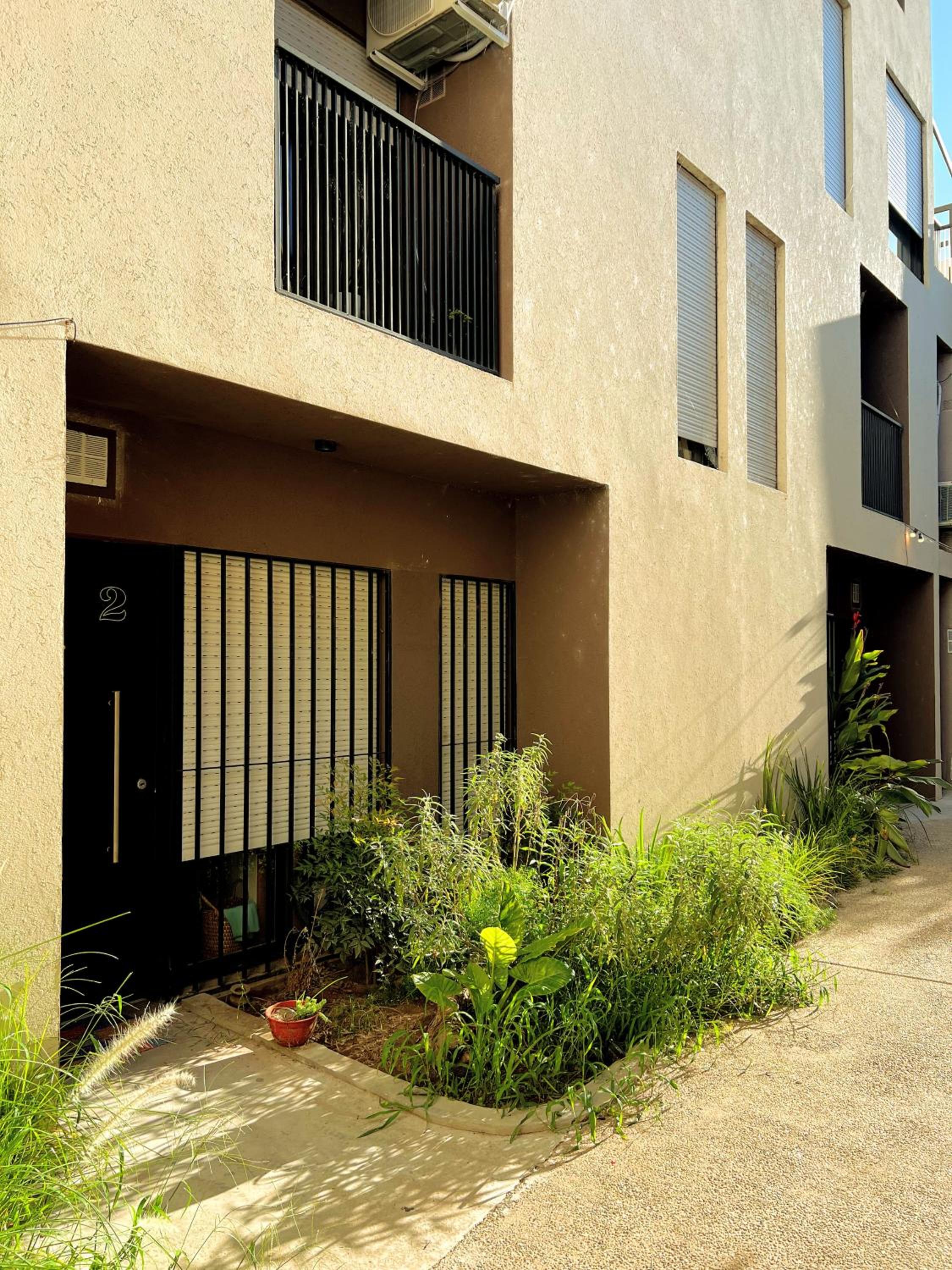 Rodriguez Suites