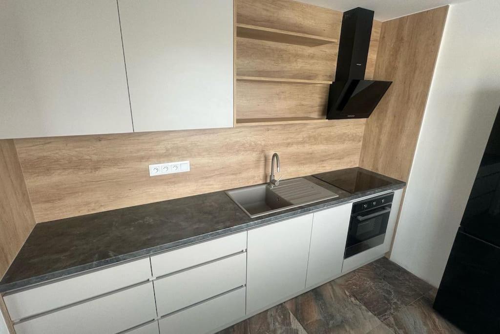 3 room apartment with balcony, Štefánikova, Liptovský Mikuláš view 4