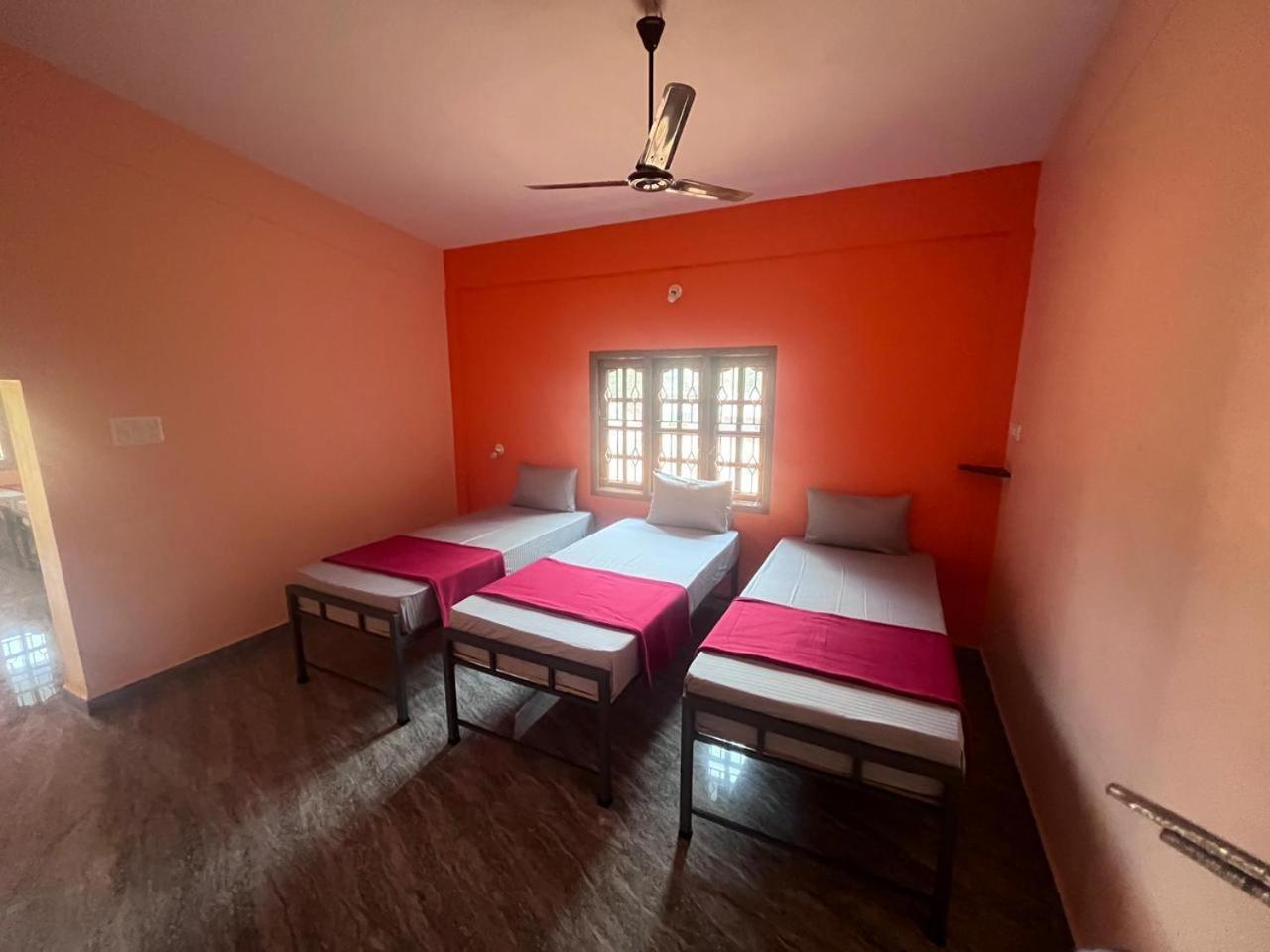HostelVK Gokarna
