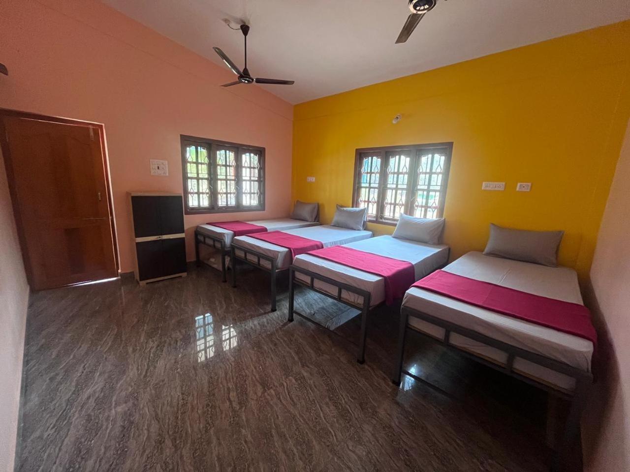 HostelVK Gokarna