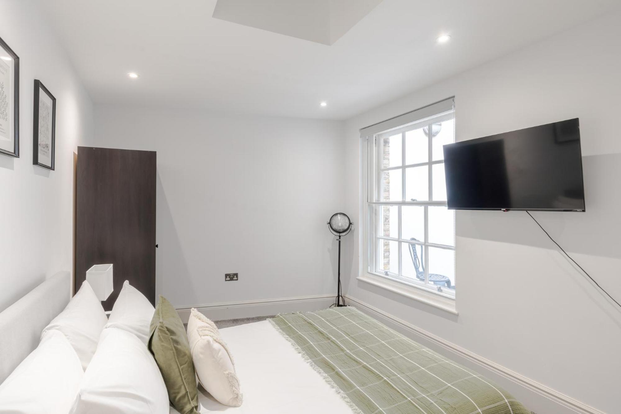 Park view / Baker Street / Marylebone Apartments