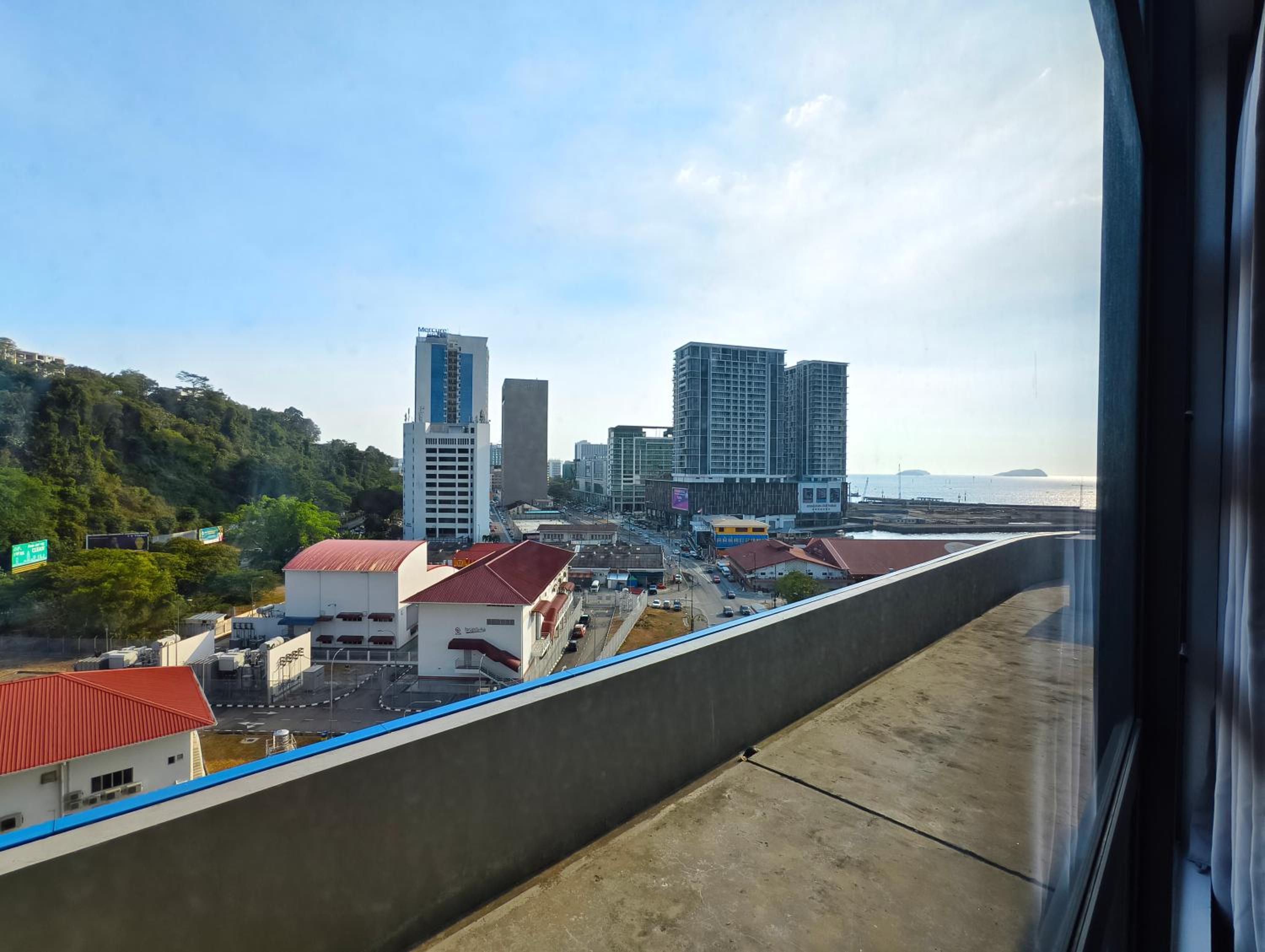 AJ Suites @ Jesselton Quay KK photo 7
