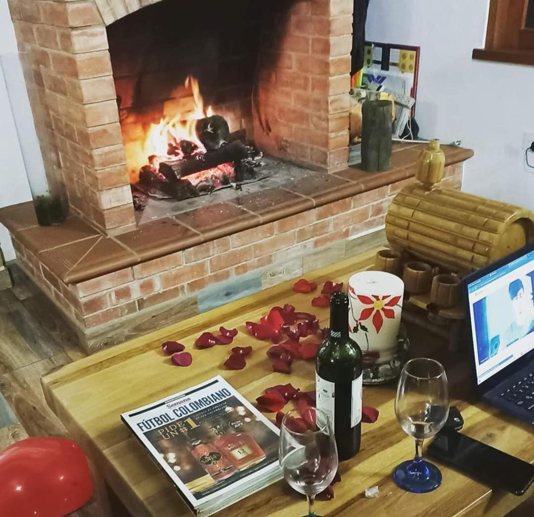 Home Boutique Flores Amarillas