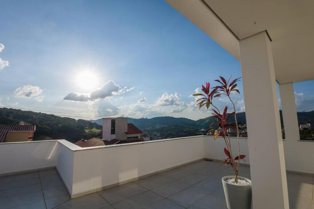 Casa aconchegante e confortável para 20 pessoas em São Lourenço