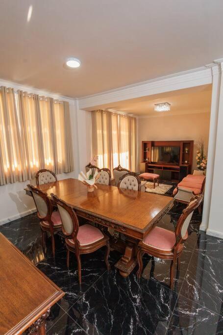 Casa aconchegante e confortável para 20 pessoas em São Lourenço