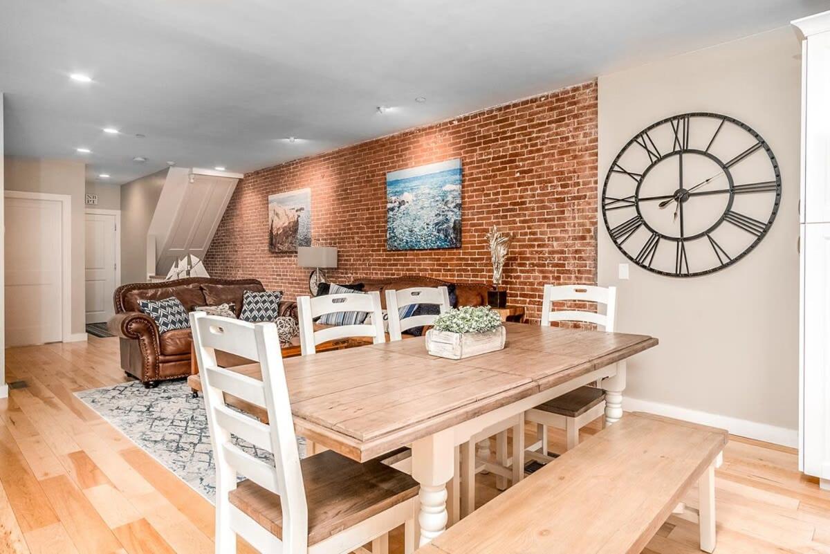 Heart of Downtown Newburyport Urban Loft Living view 5