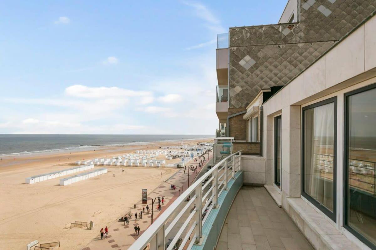 Huswell - Panoramic seaview apartment in 't Zoute