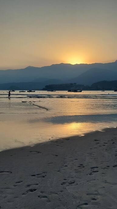 Cantinho Marlex Massagua Casa em Caraguatatuba Condominio Fechado 200m Mar Praia de Massaguaçu