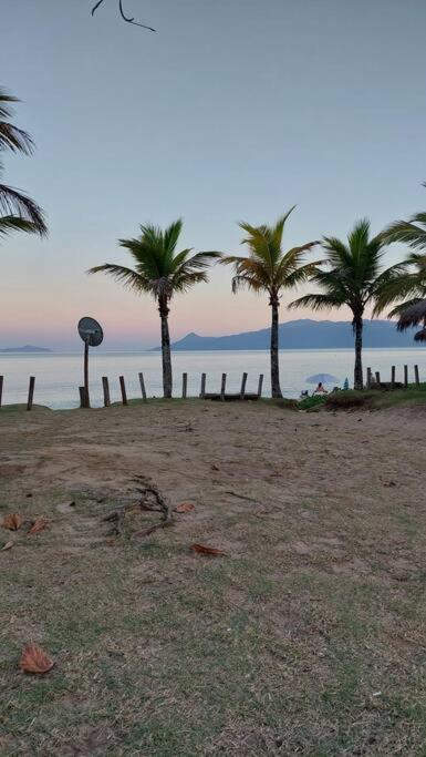 Cantinho Marlex Massagua Casa em Caraguatatuba Condominio Fechado 200m Mar Praia de Massaguaçu