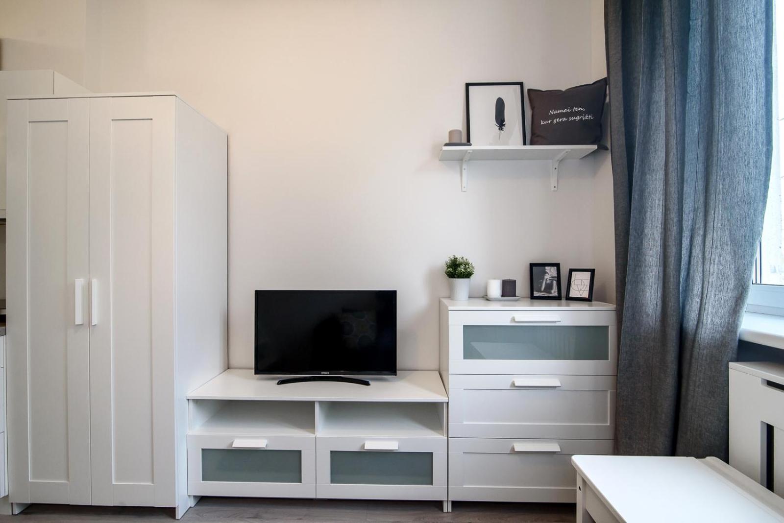 Cozy Loft / Near Gates of Dawn / Free Netflix view 3
