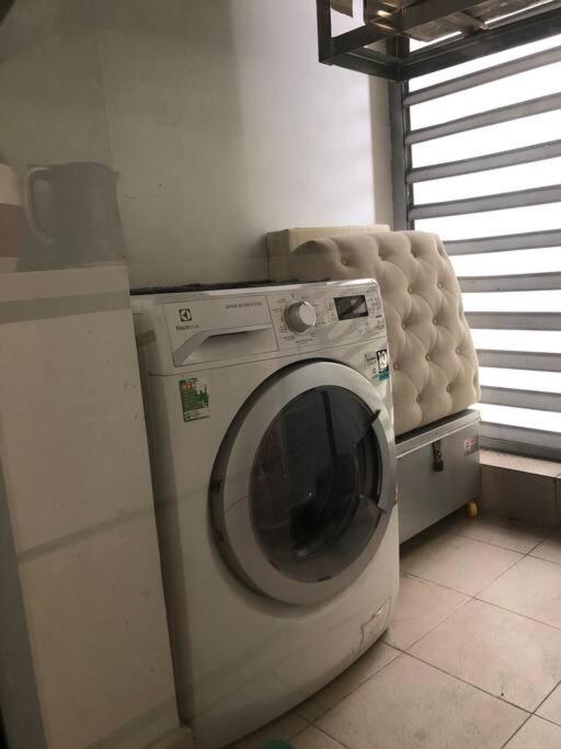 Căn hộ dịch vụ Vinhomes - đầy đủ tiện nghi - tầm nhìn ra thành phố - Landmark plus