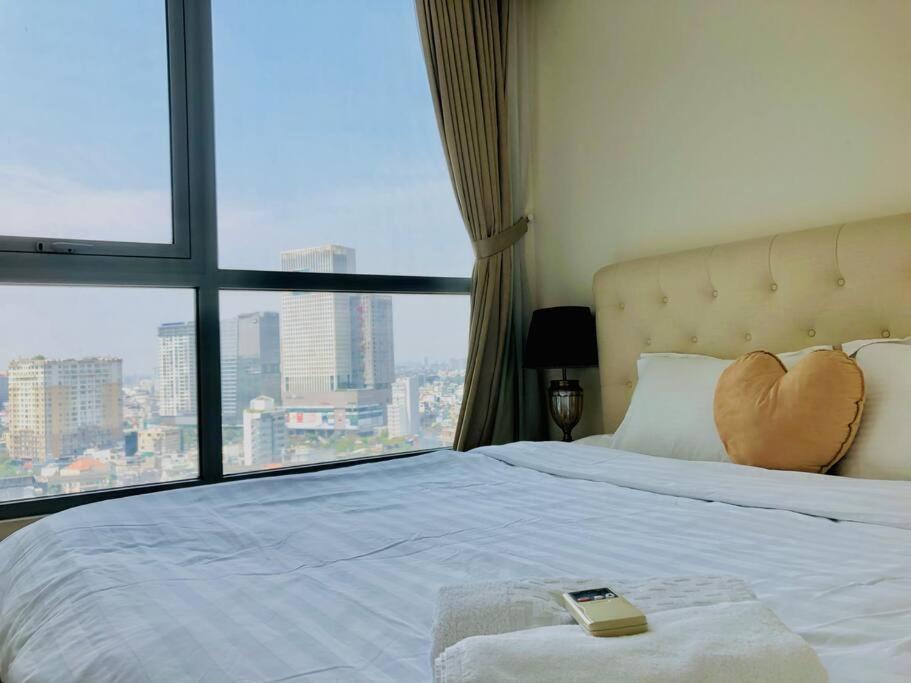 Căn hộ dịch vụ Vinhomes - đầy đủ tiện nghi - tầm nhìn ra thành phố - Landmark plus