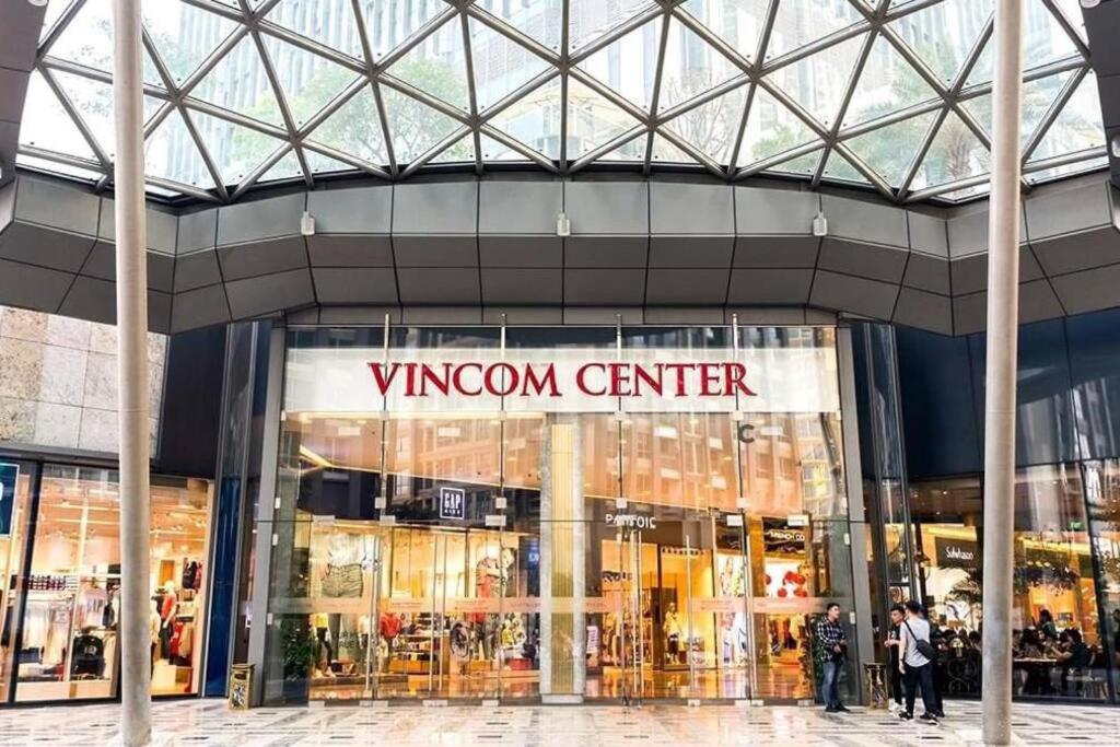 Căn hộ dịch vụ Vinhomes - đầy đủ tiện nghi - tầm nhìn ra thành phố - Landmark plus