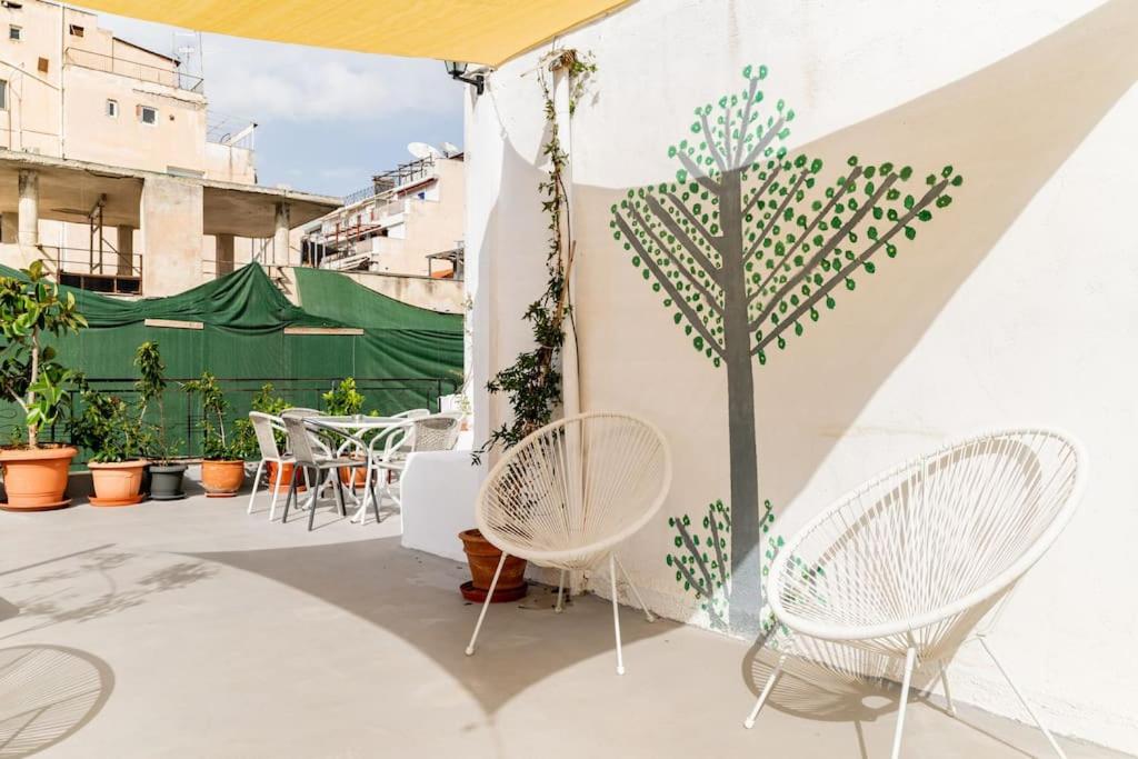 3BDR IDEAL CENTRAL ATHENIAN APT