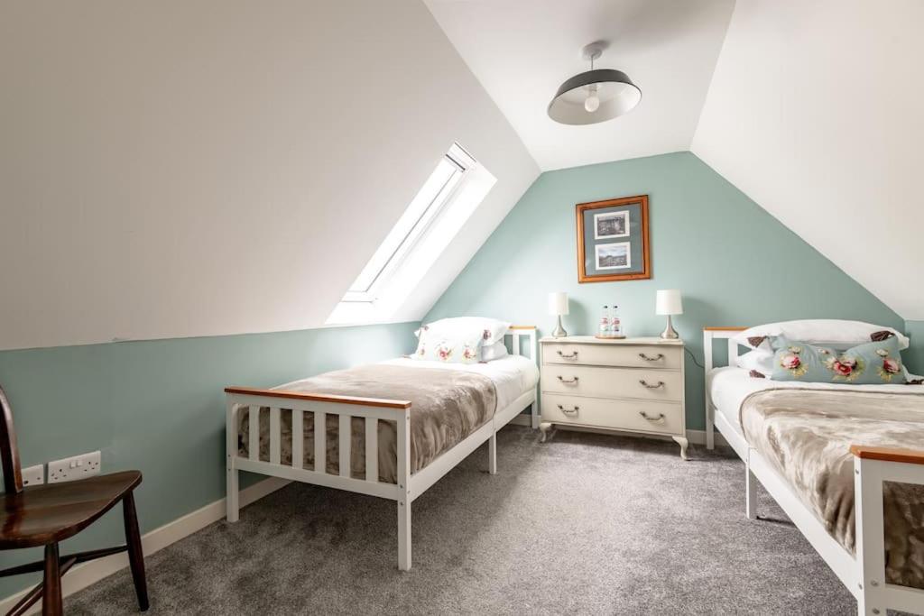 No7 Drummond Street, 2 bedrooms, Comrie
