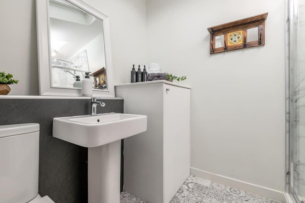 No7 Drummond Street, 2 bedrooms, Comrie
