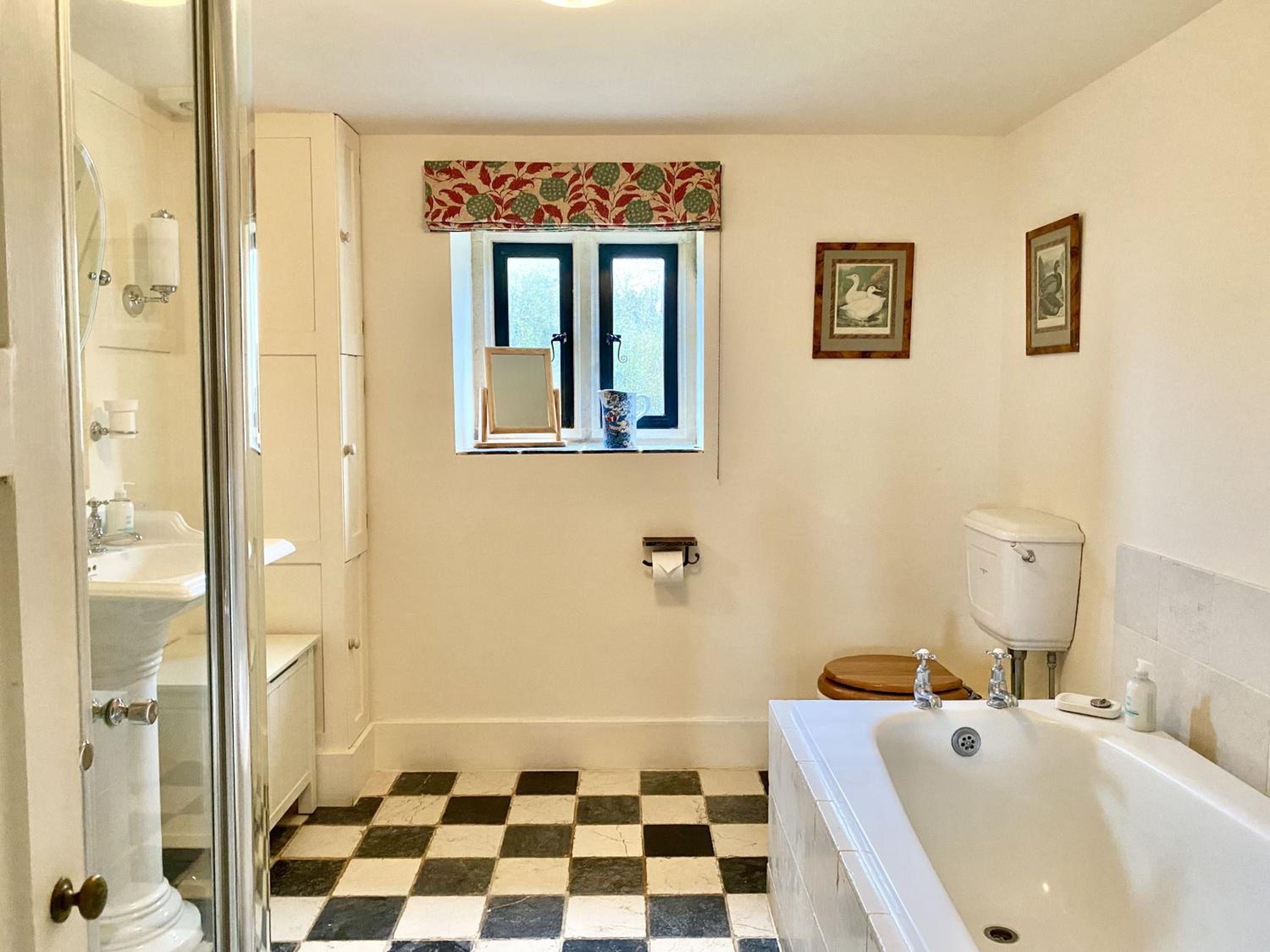Manor Farm House view 3