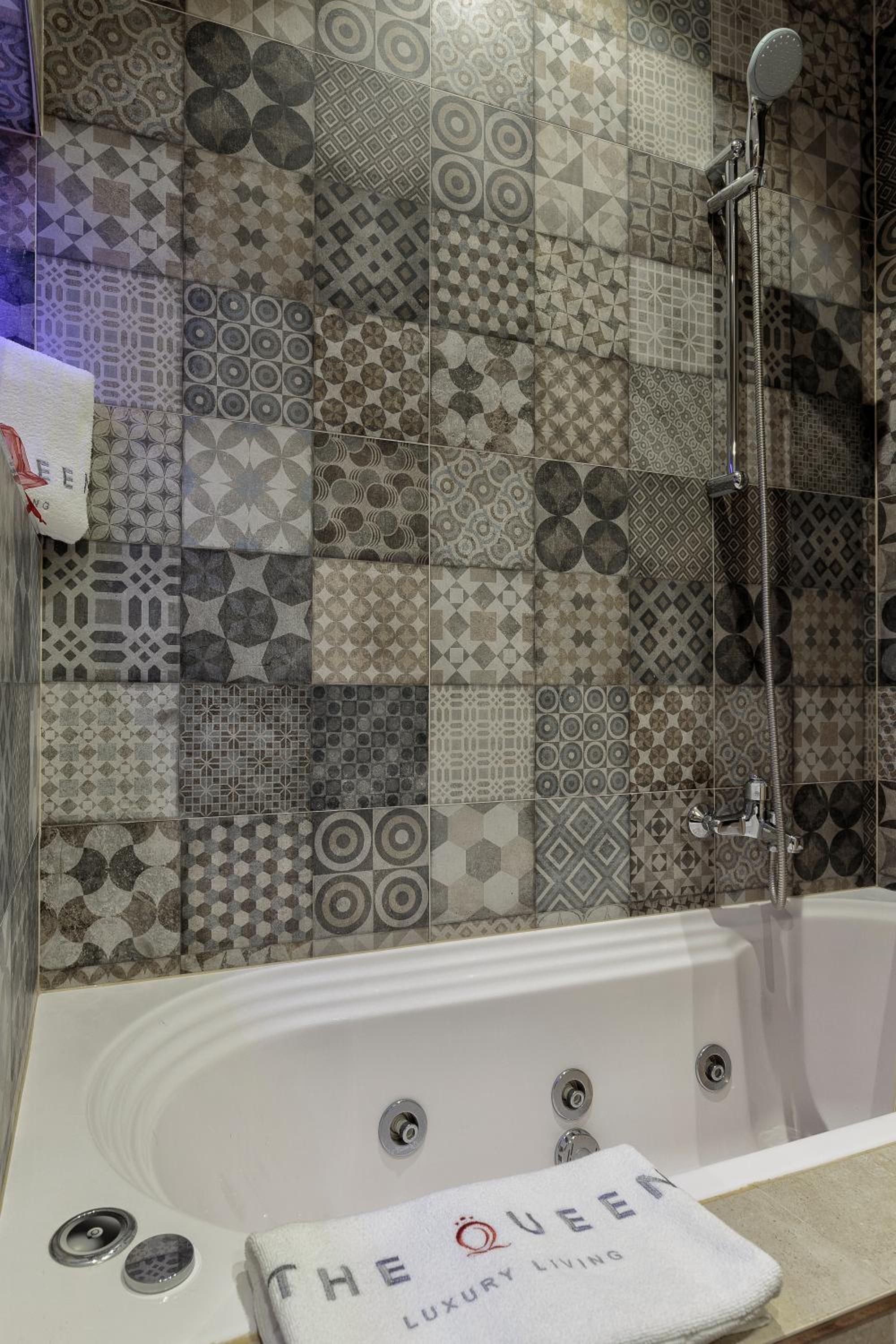 The Queen Luxury Apartments - Villa Liberty
