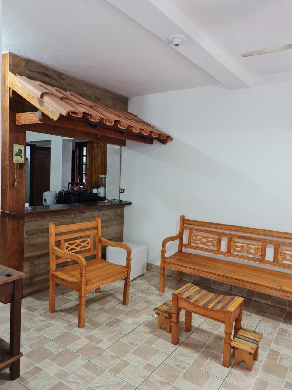 Casa Barra Velha 2 dorm lavabo churrasqueira