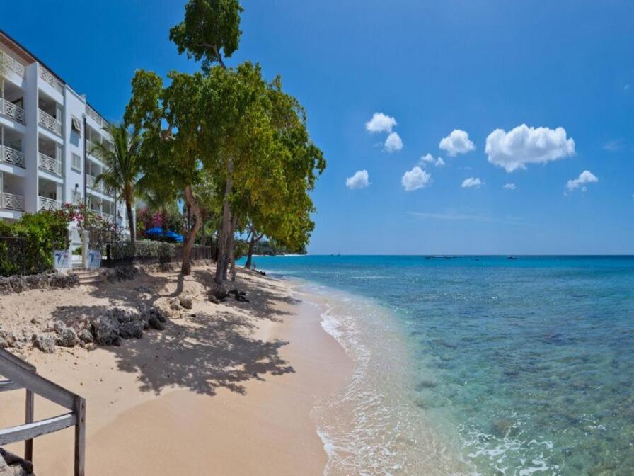 Waterside Apartment 101 by Island Villas