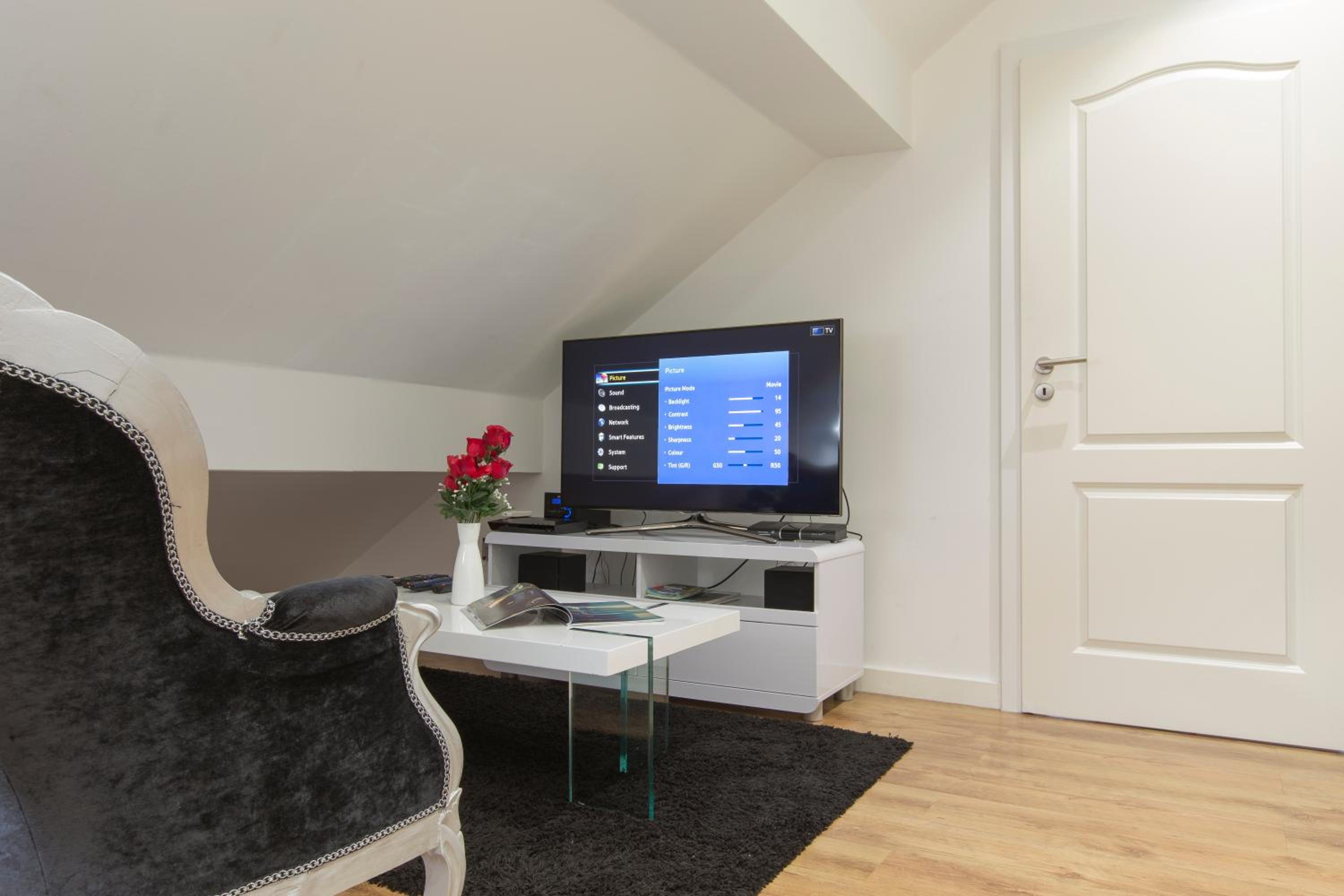 The Queen Luxury Apartments - Villa Liberty